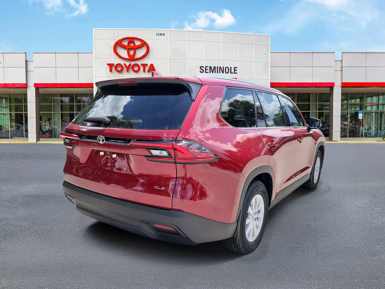 New 2026 Toyota Grand Highlander FWD image 3