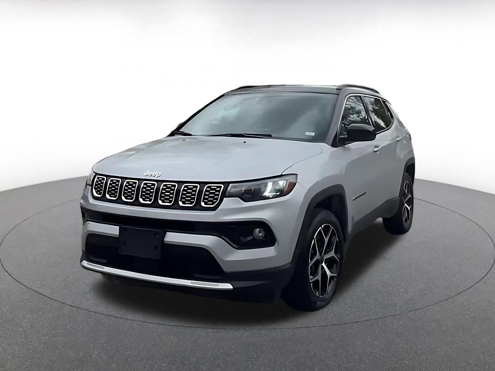 Used 2025 Jeep Compass Trailhawk image 7