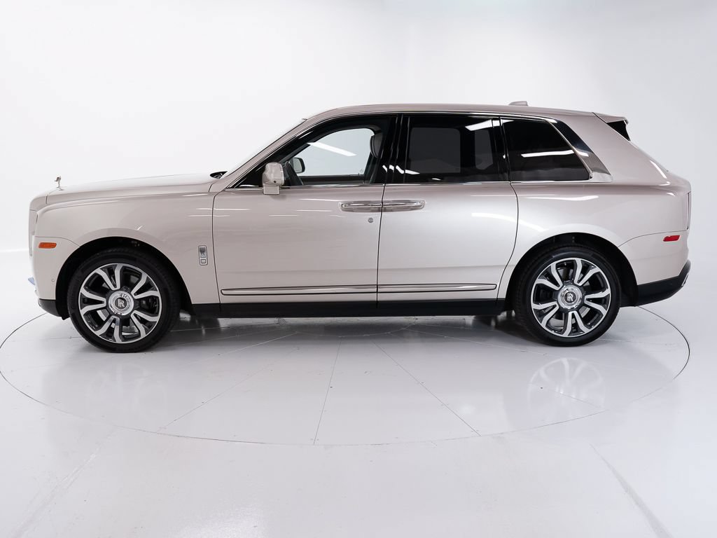 Certified 2019 Rolls-Royce Cullinan AWD/4WD image 2