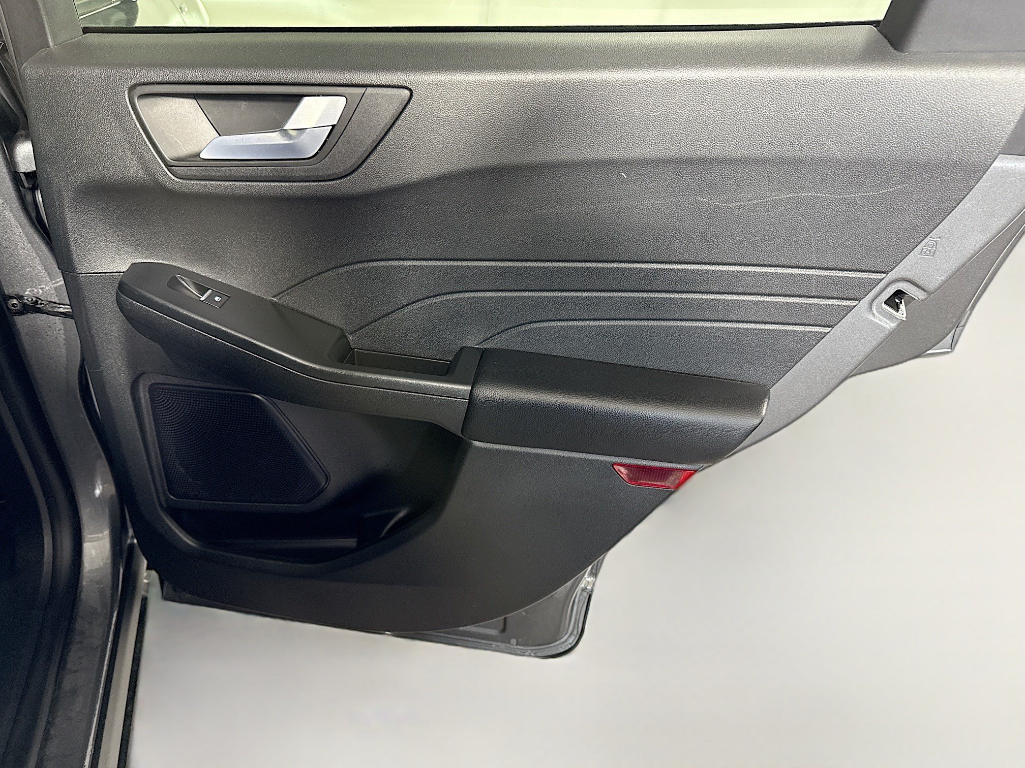 Used 2026 Ford Escape ST-Line image 28