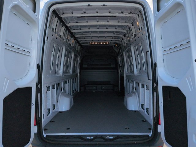 New 2026 Mercedes-Benz Sprinter 2500 image 13