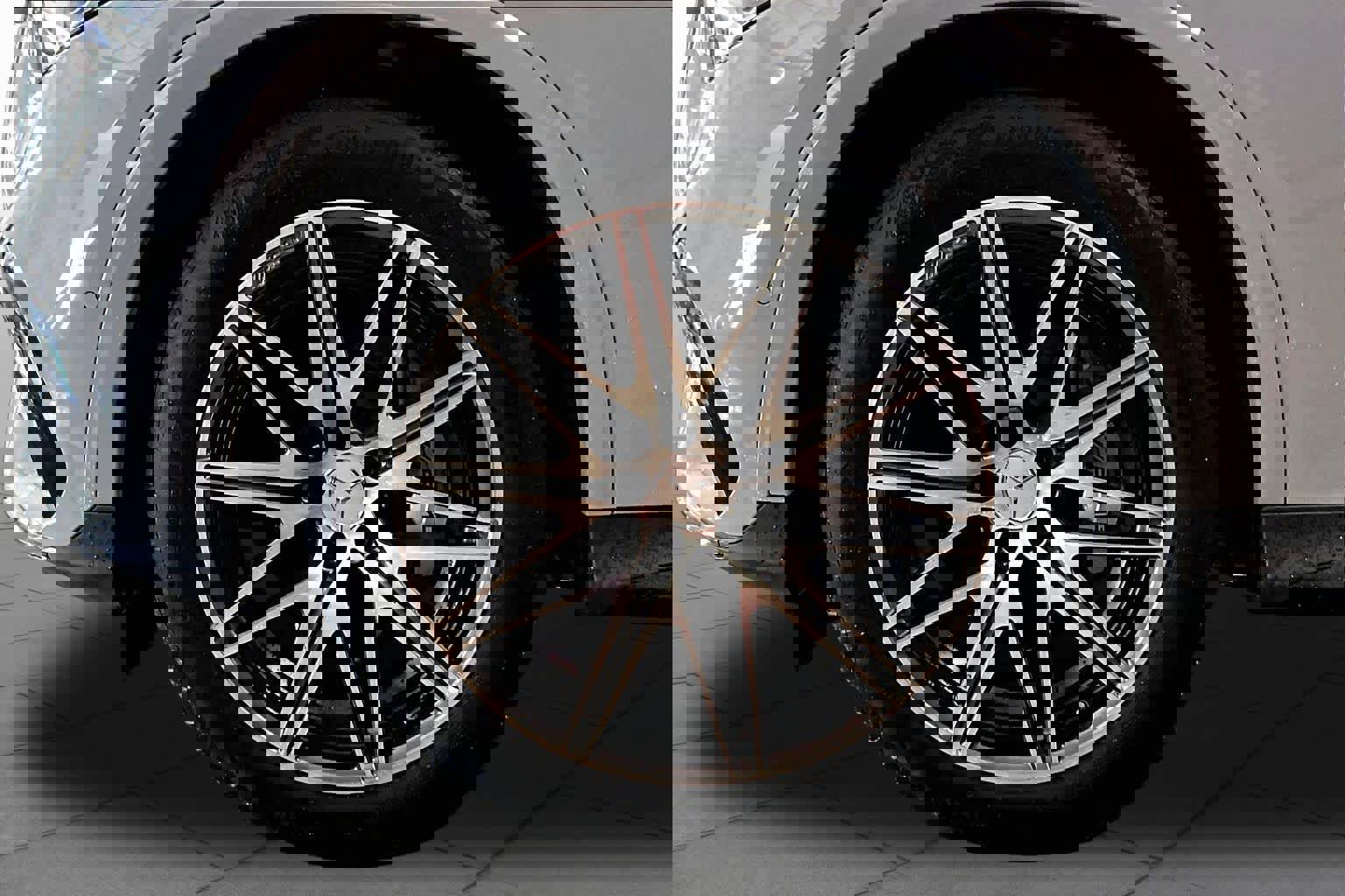 Used 2025 Mercedes-Benz GLC 43 AMG 4MATIC Coupe image 11