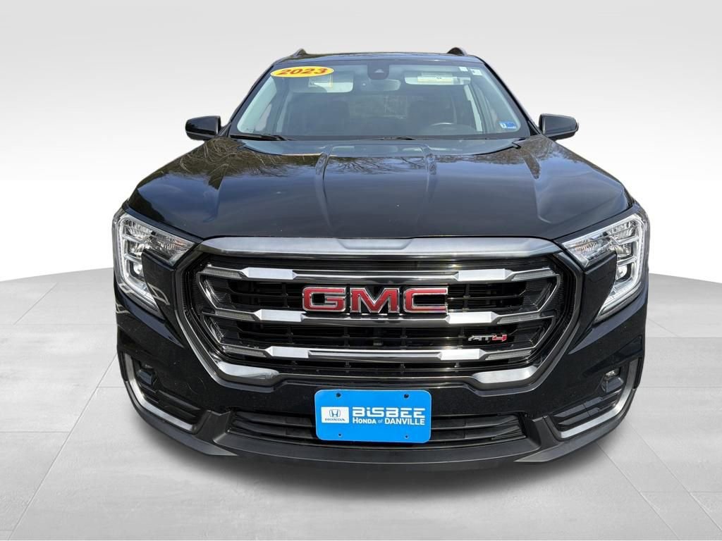 Used 2023 GMC Terrain AT4 image 11