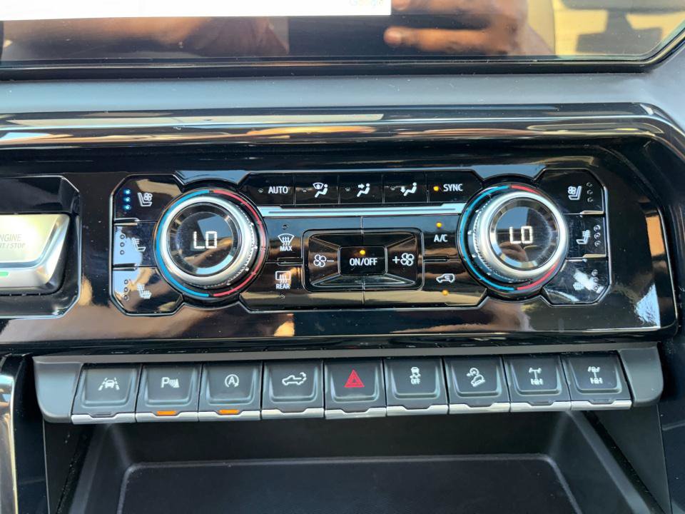 Certified 2024 GMC Sierra 1500 AT4X AWD/4WD image 22
