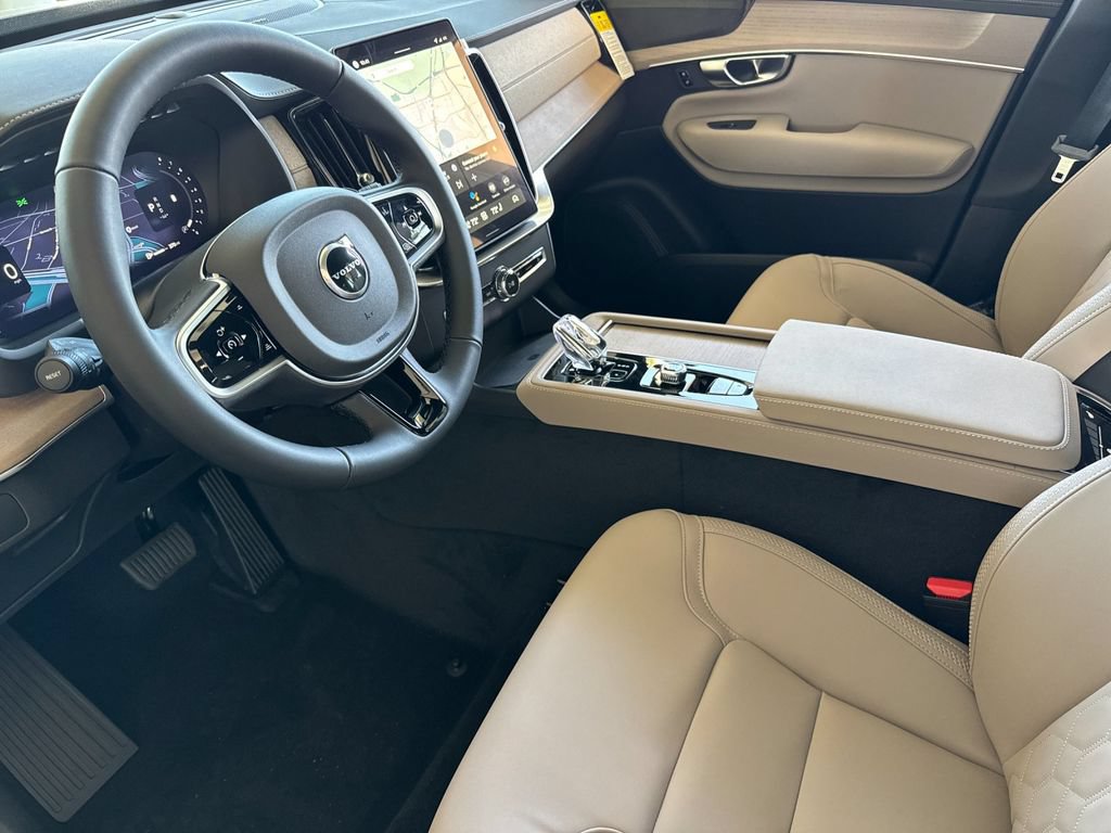 New 2026 Volvo XC90 B6 Plus w/ Protection Package Premier AWD/4WD image 9