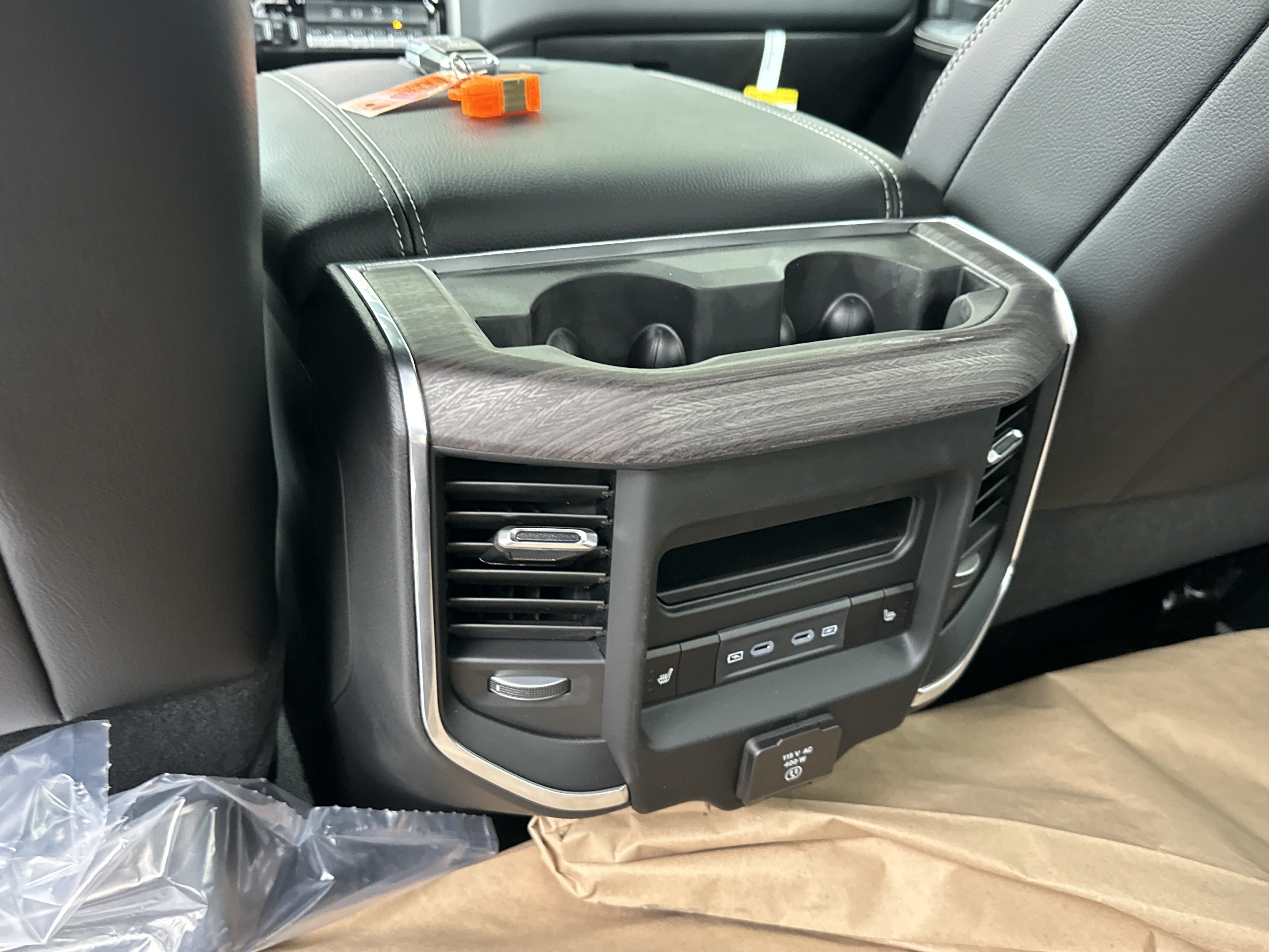 New 2027 RAM 5500 4x4 Crew Cab image 33