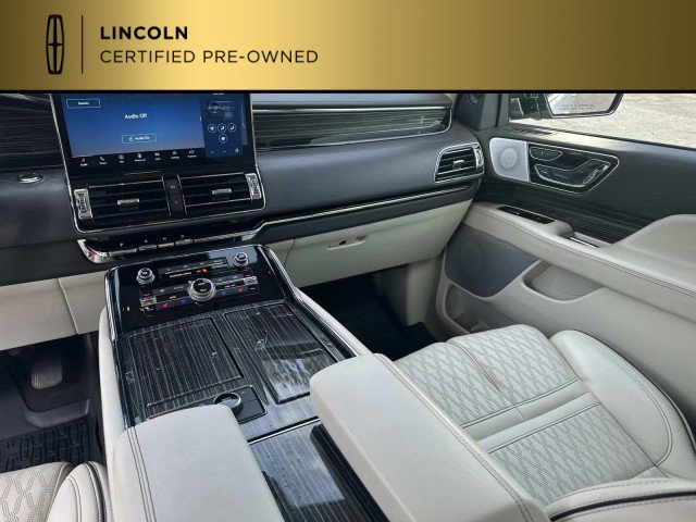 Certified 2022 Lincoln Navigator Black Label AWD/4WD image 17