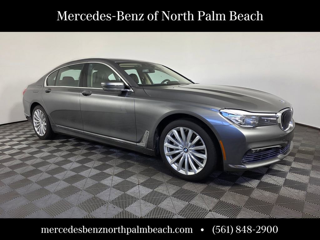 Used 2017 BMW 740i xDrive image 8