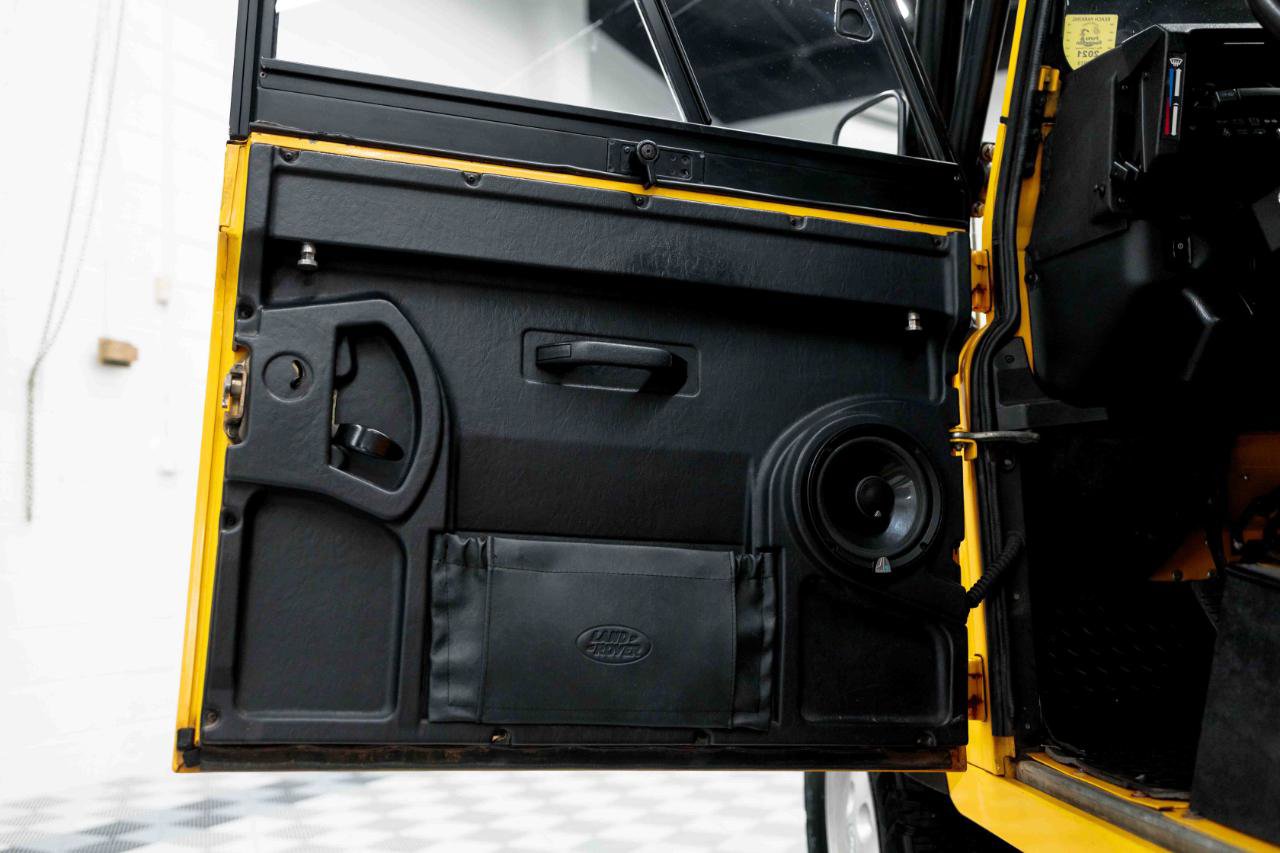 Used 1997 Land Rover Defender 90 AWD/4WD image 45