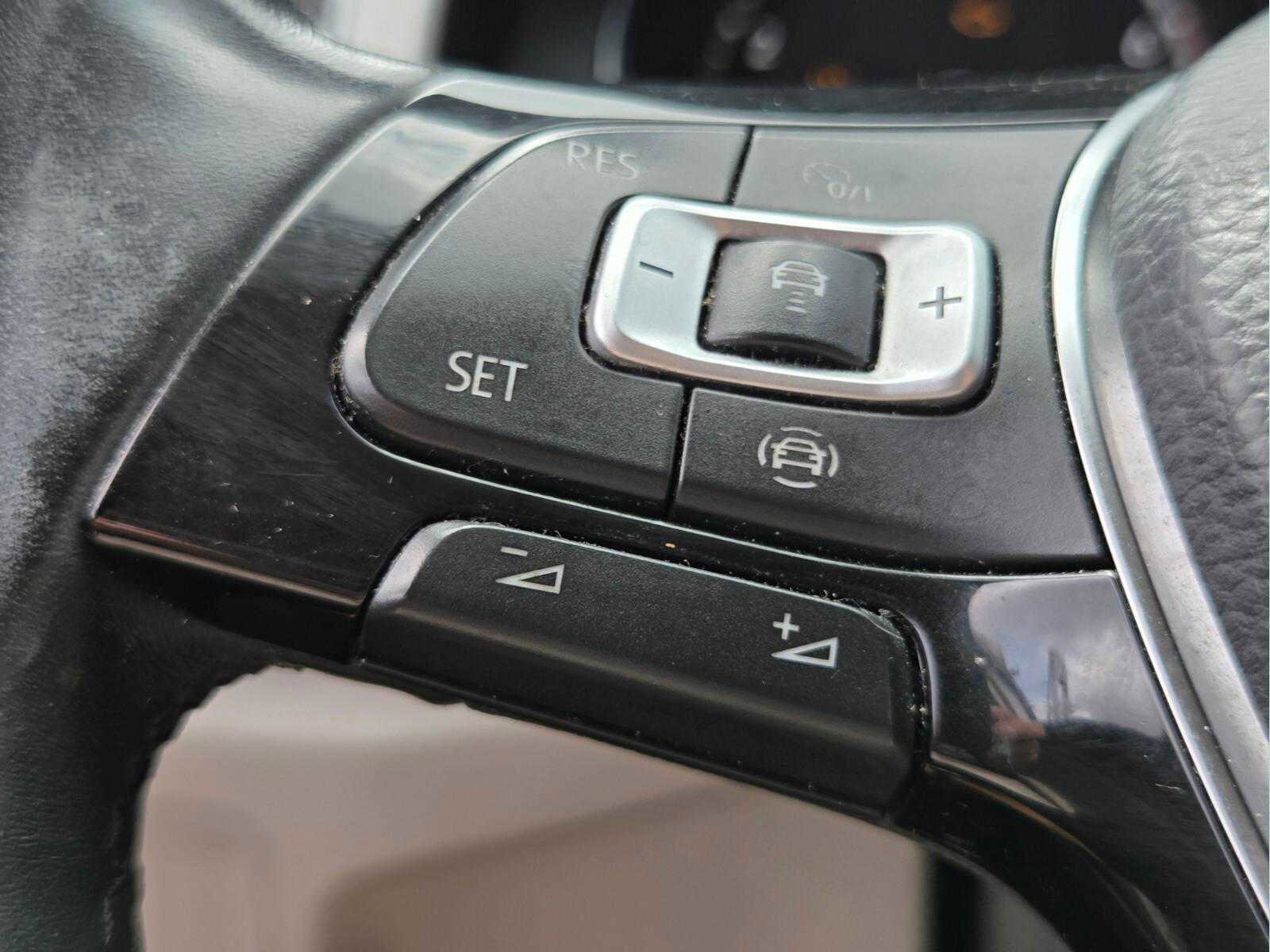 Used 2019 Volkswagen Atlas SE AWD/4WD image 31