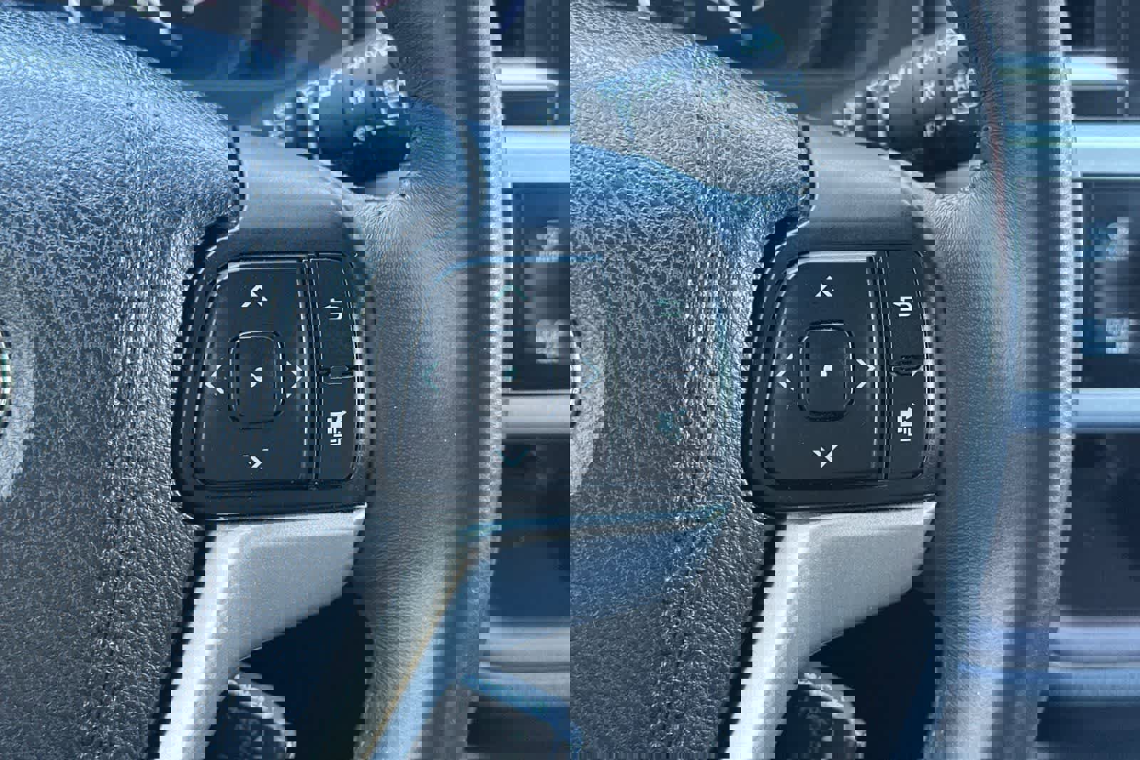 Used 2016 Toyota Highlander XLE image 28