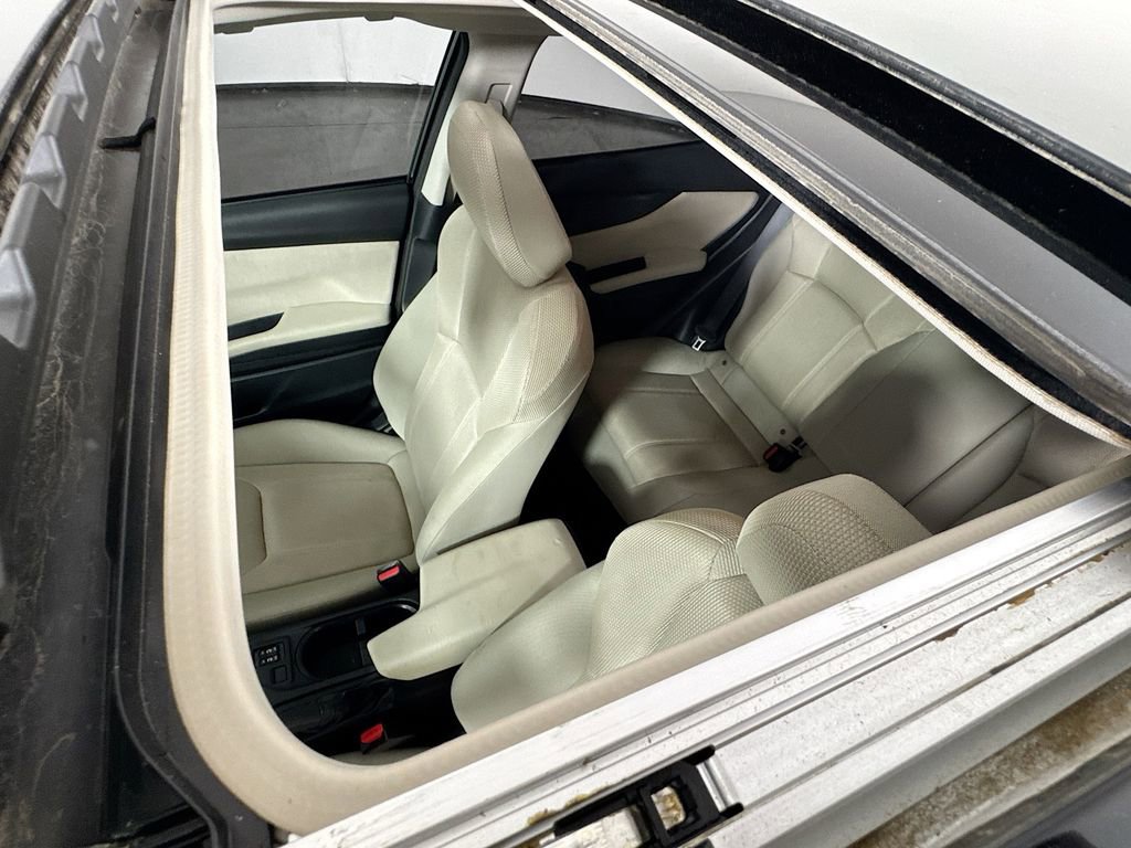 Used 2018 Subaru Impreza 2.0i Premium image 22