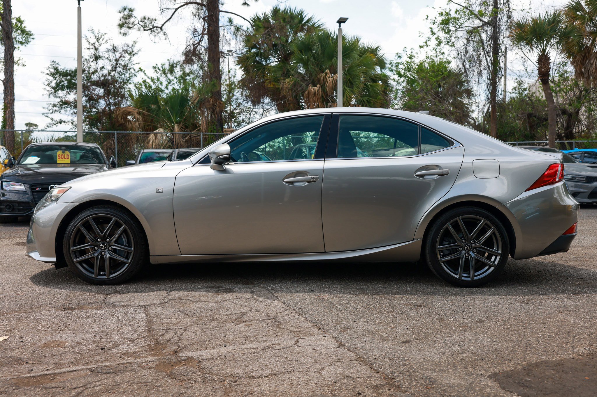 Used 2016 Lexus IS 350 RWD image 4