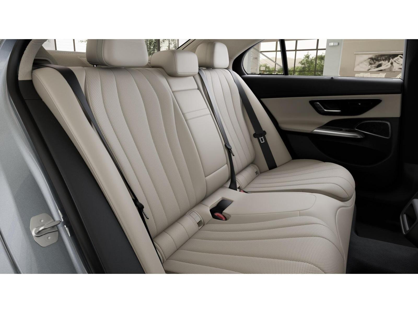 New 2027 Mercedes-Benz E 450 4MATIC Sedan image 5