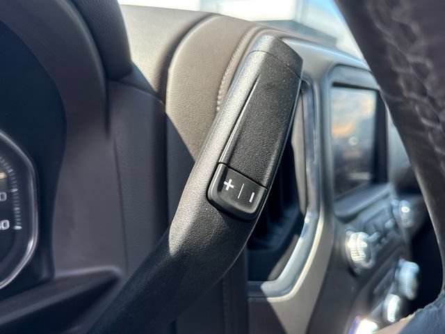 Used 2022 GMC Sierra 2500 Denali w/ Technology Package AWD/4WD image 16