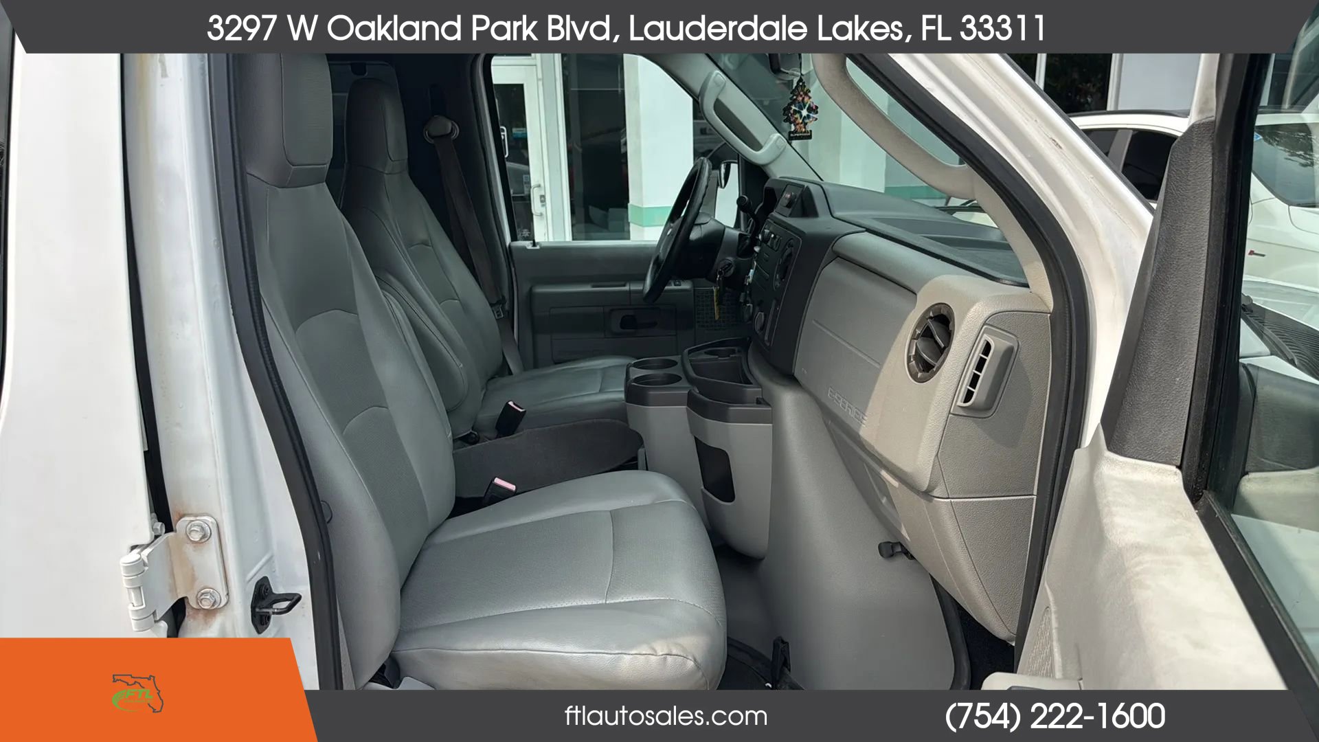 Used 2013 Ford E-250 and Econoline 250 Extended w/ PWR Group RWD image 37