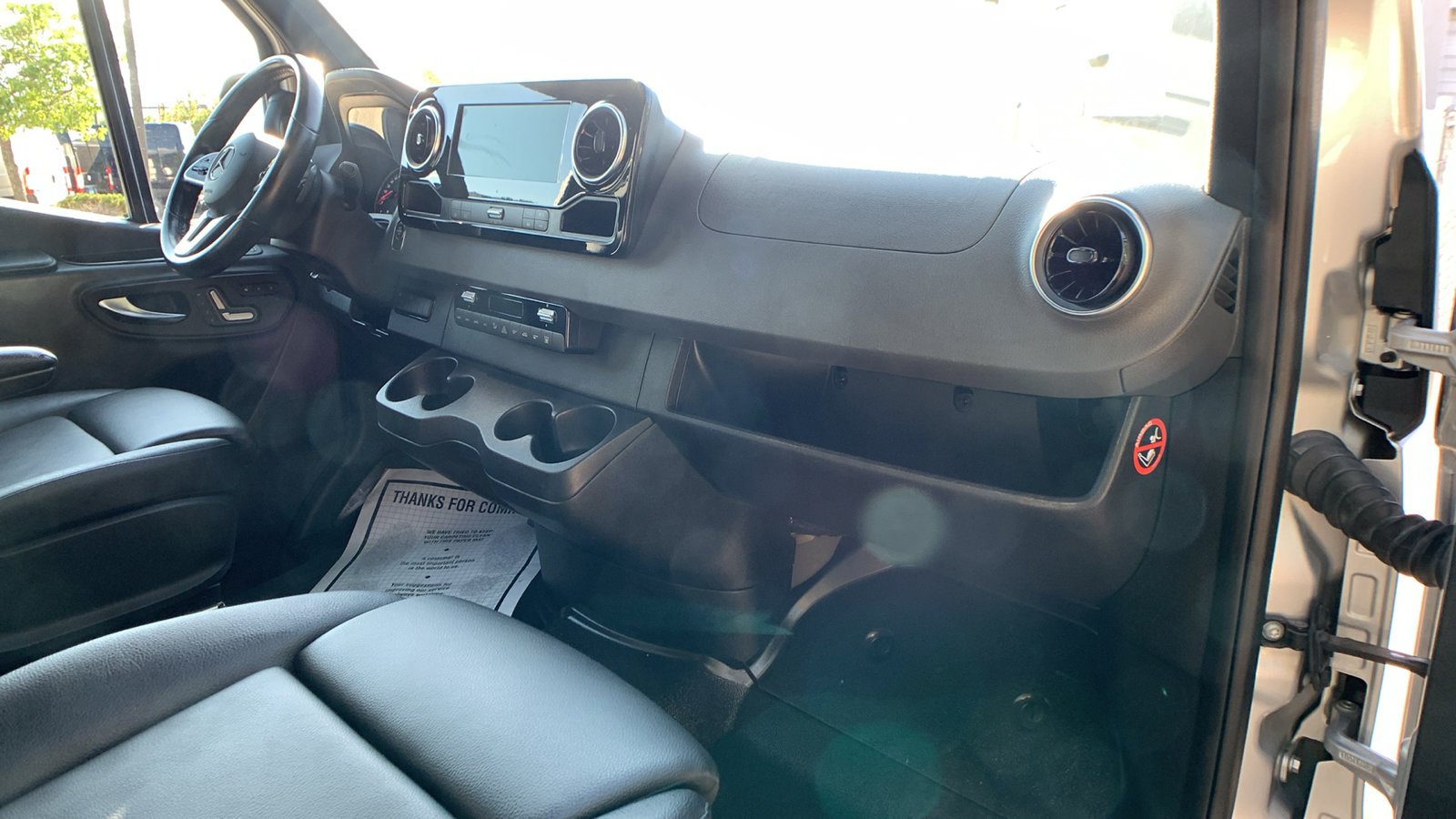 Used 2021 Mercedes-Benz Sprinter 2500 image 23