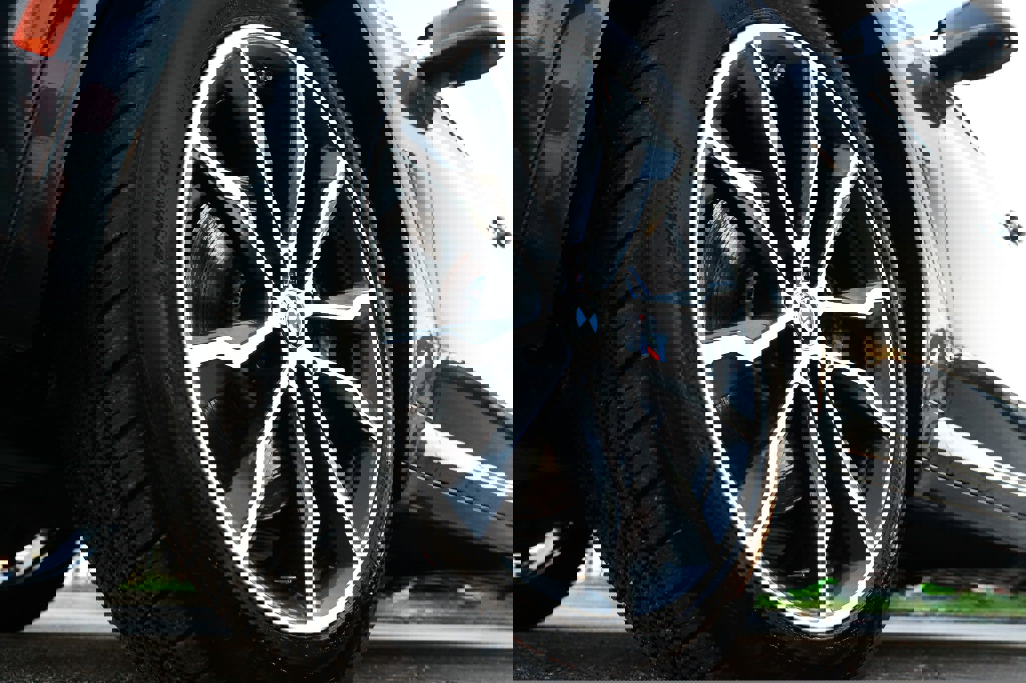 Used 2022 BMW X4 M40i w/ Premium Package image 26