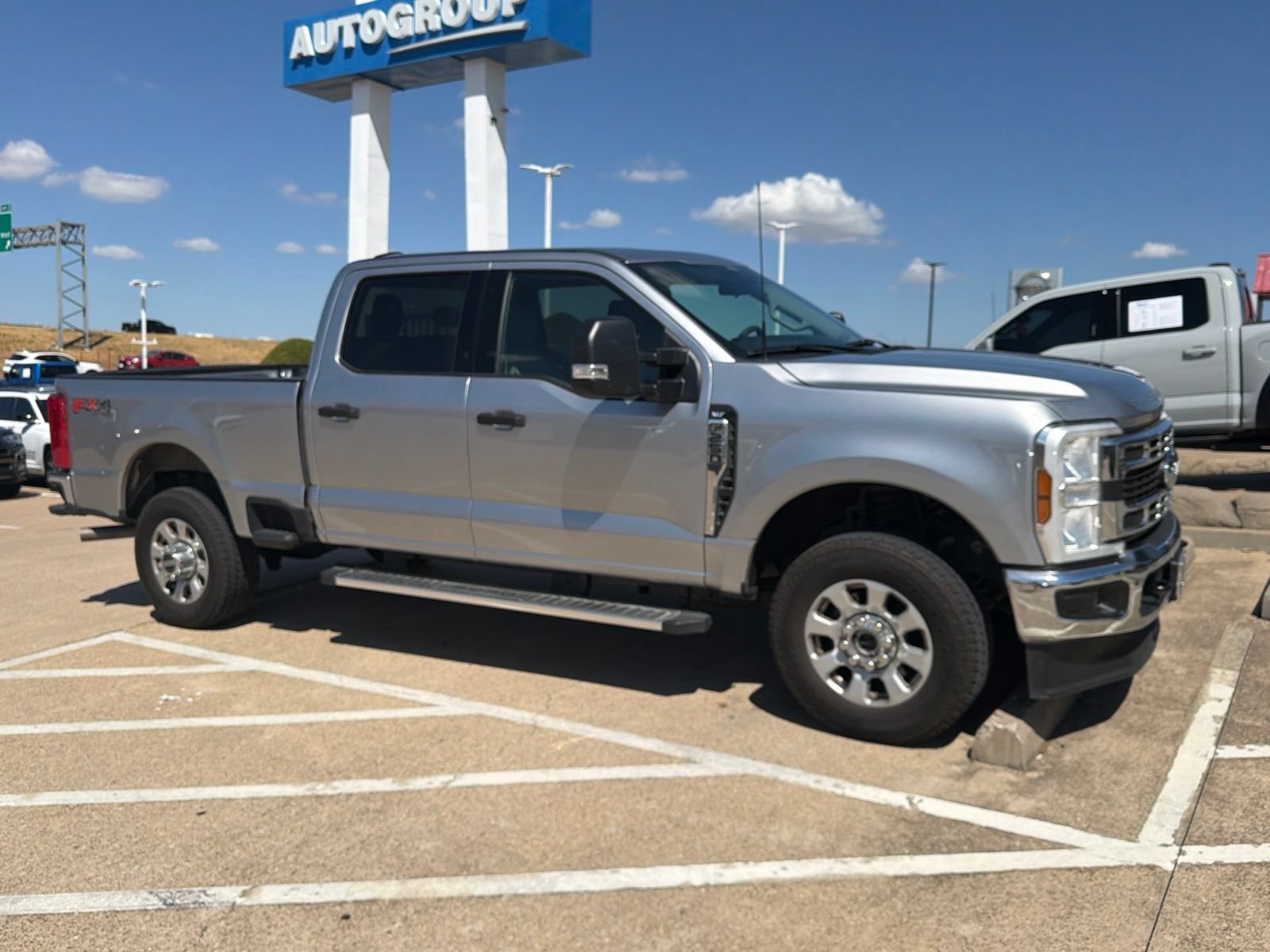 Used 2024 Ford F250 XLT w/ FX4 Off-Road Package AWD/4WD image 8