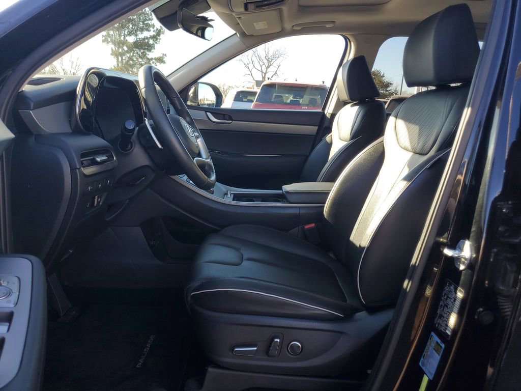 Used 2023 Hyundai Palisade XRT w/ Cargo Package image 12