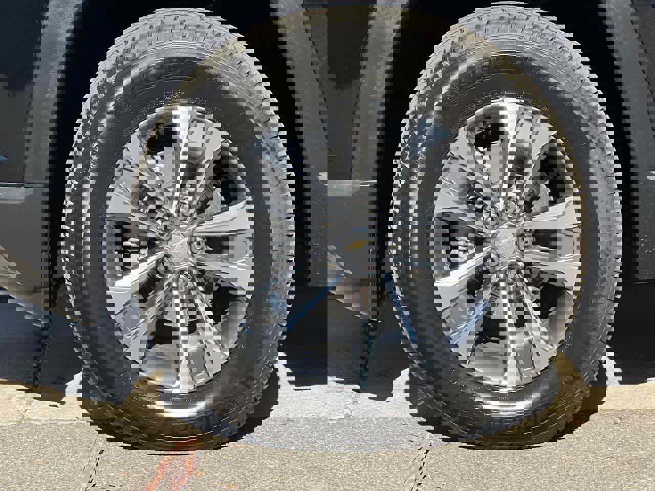 New 2026 Chevrolet Equinox LT w/ Convenience Package II image 30