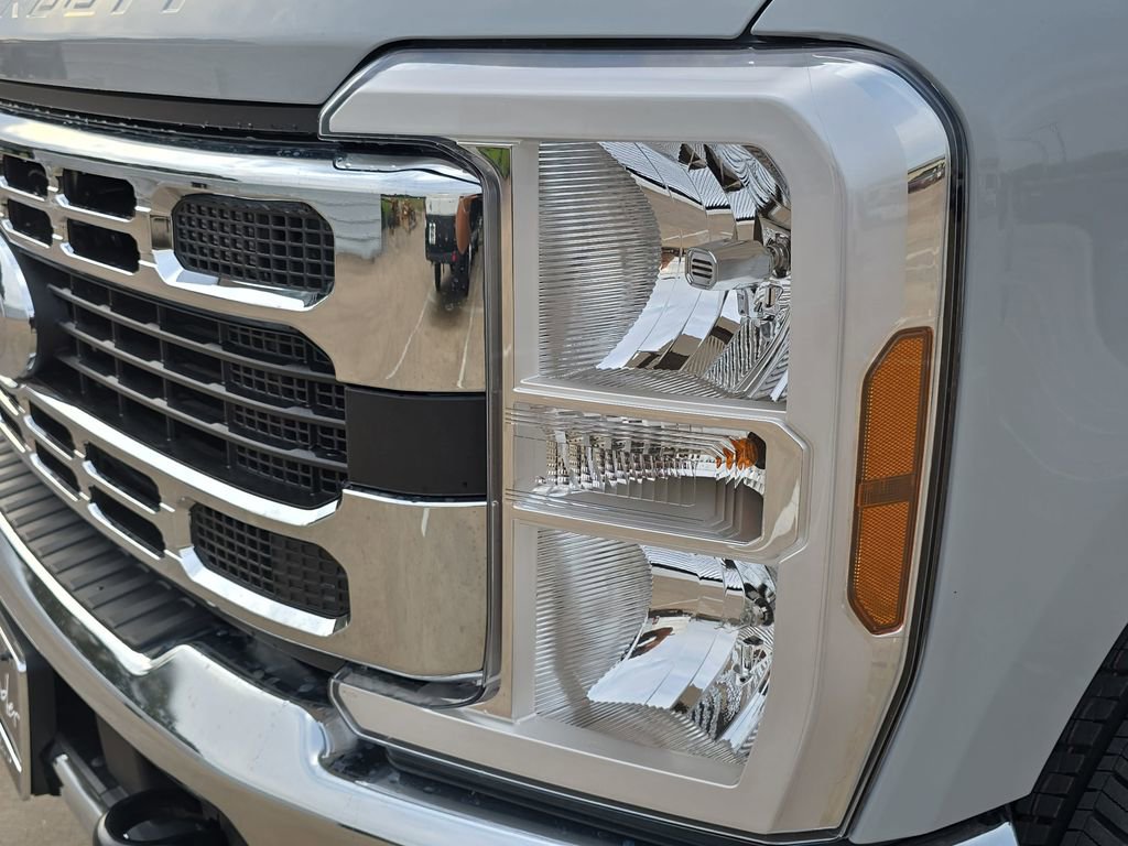 New 2026 Ford F350 XLT w/ 360-Degree Camera Package image 30