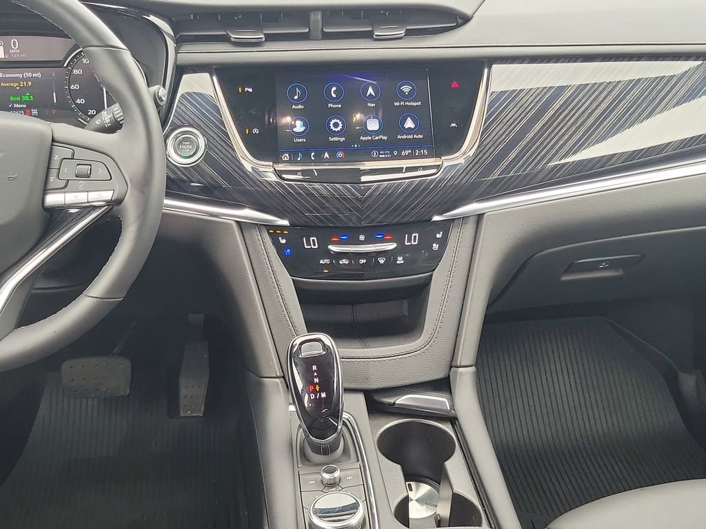 Used 2024 Cadillac XT6 Premium Luxury w/ LPO, Floor Liner Package image 29