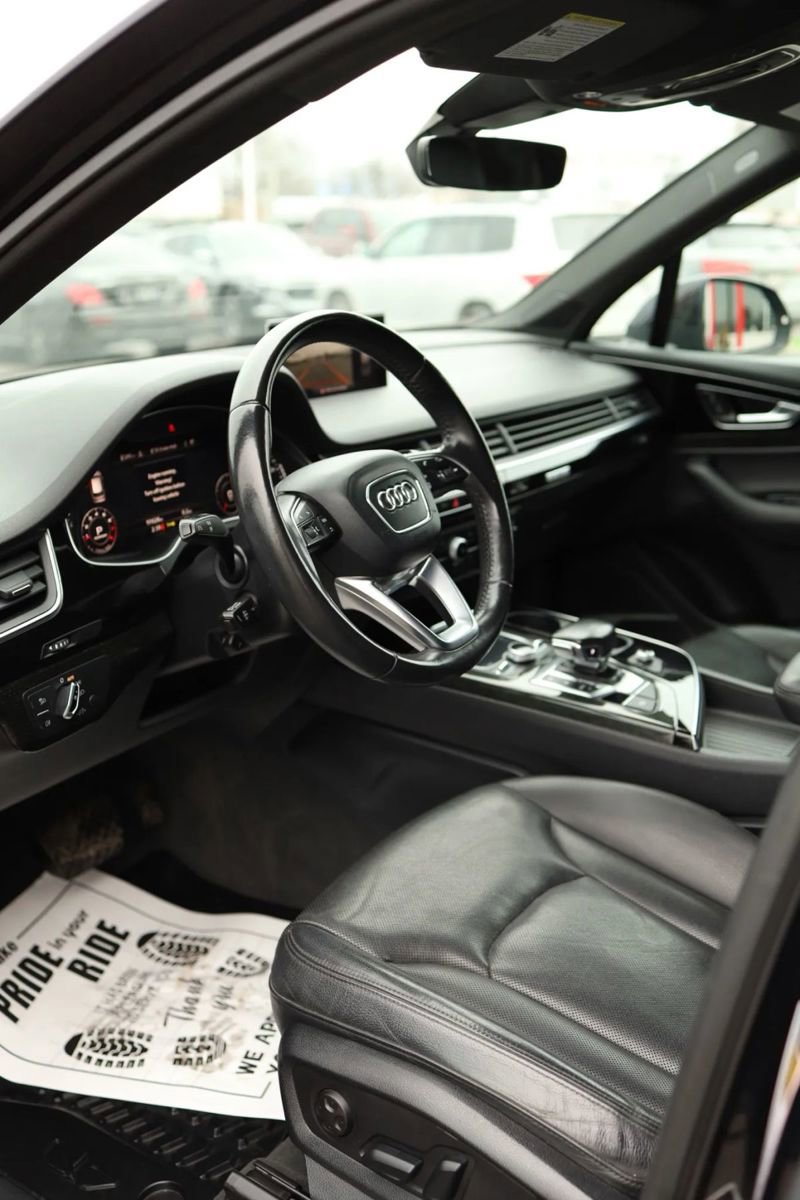 Used 2017 Audi Q7 3.0T Premium Plus w/ Premium Plus Package image 14