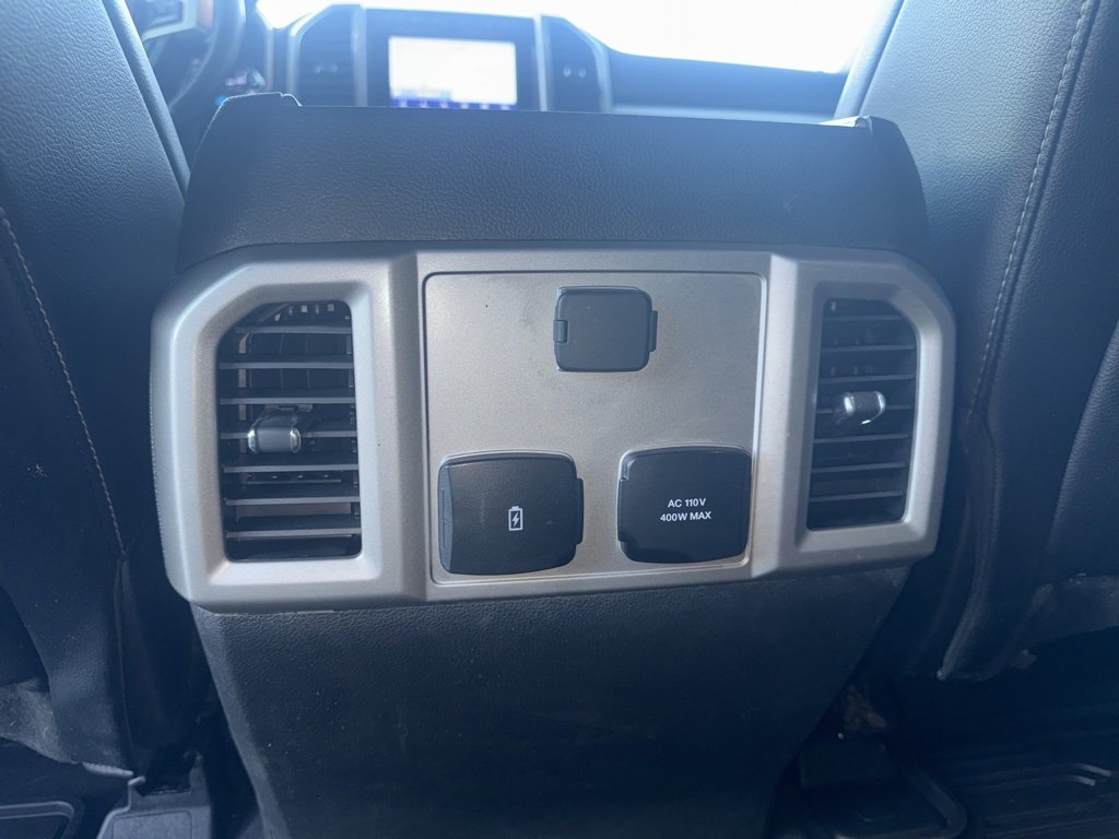 Used 2021 Ford F250 Lariat image 16