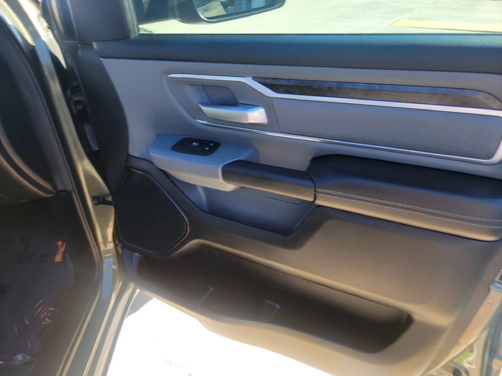 Used 2021 RAM 1500 Big Horn AWD/4WD image 12