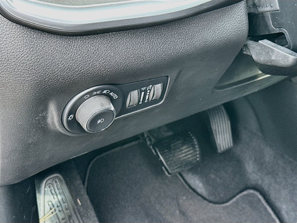 New 2026 Jeep Compass Limited AWD/4WD image 14