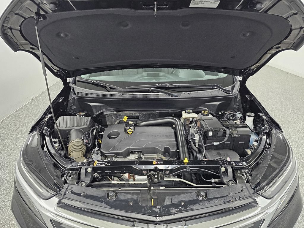 Used 2024 Chevrolet Equinox LT w/ LPO, Floor Liner Package AWD/4WD image 10