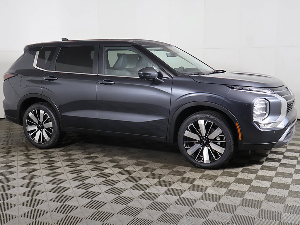 New 2026 Mitsubishi Outlander SE FWD image 16