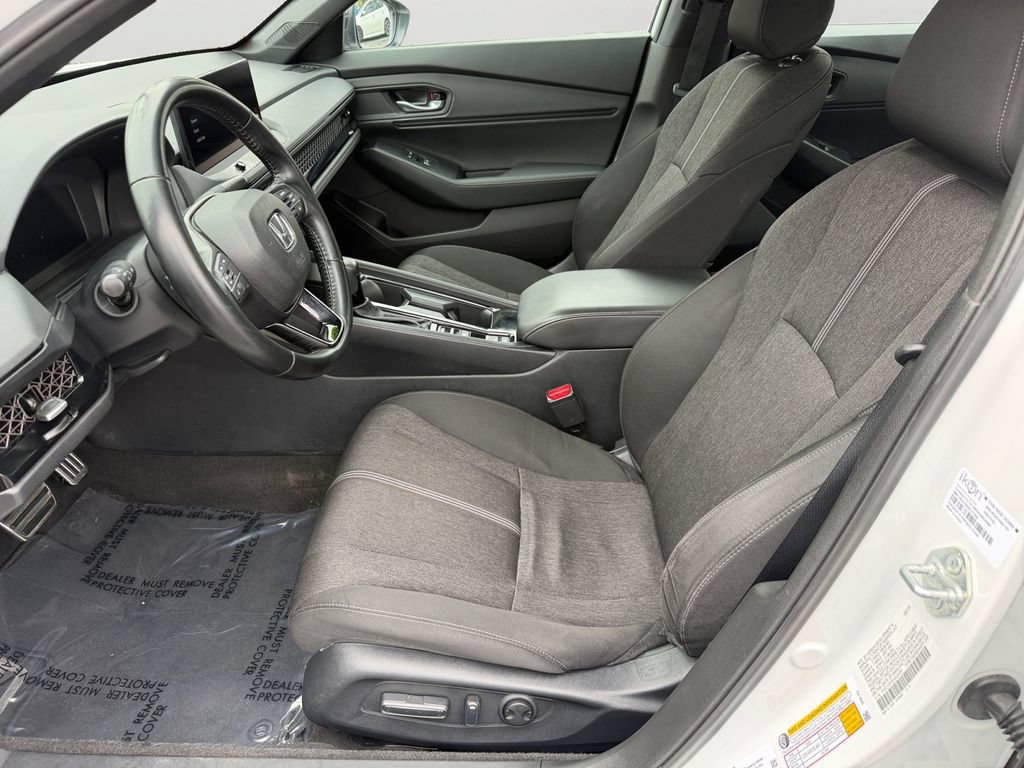Used 2025 Honda Accord Sport image 24