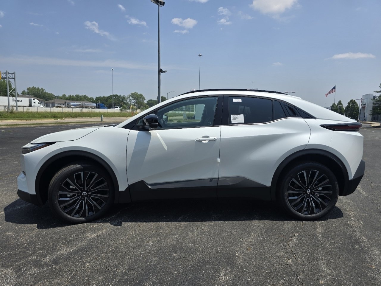 New 2026 Toyota C-HR AWD/4WD image 13