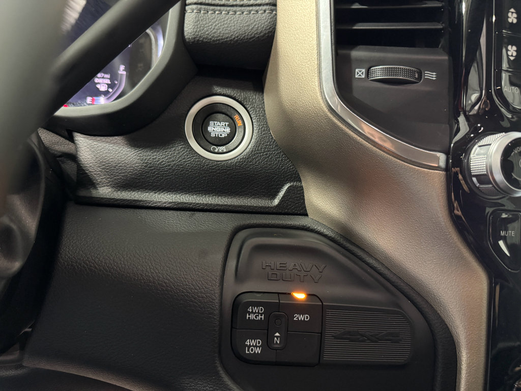 Used 2024 RAM 3500 Laramie image 34