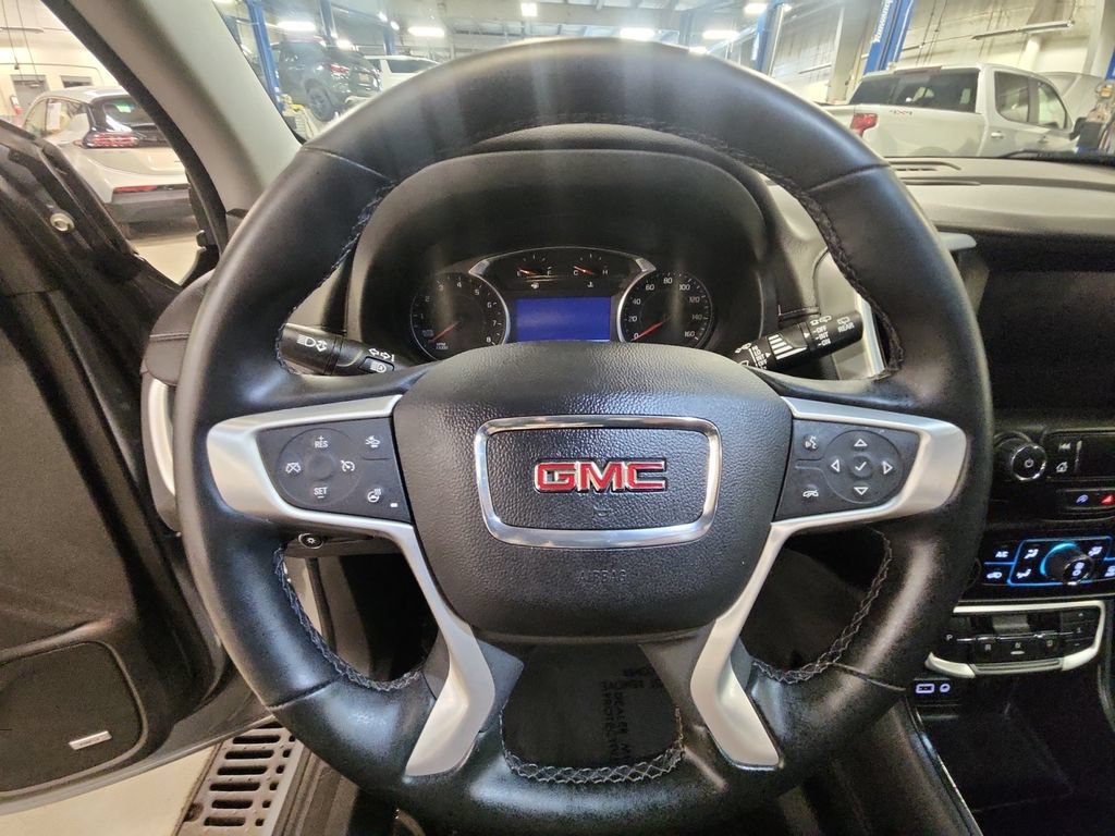 Certified 2024 GMC Terrain SLT w/ Infotainment Package II AWD/4WD image 16