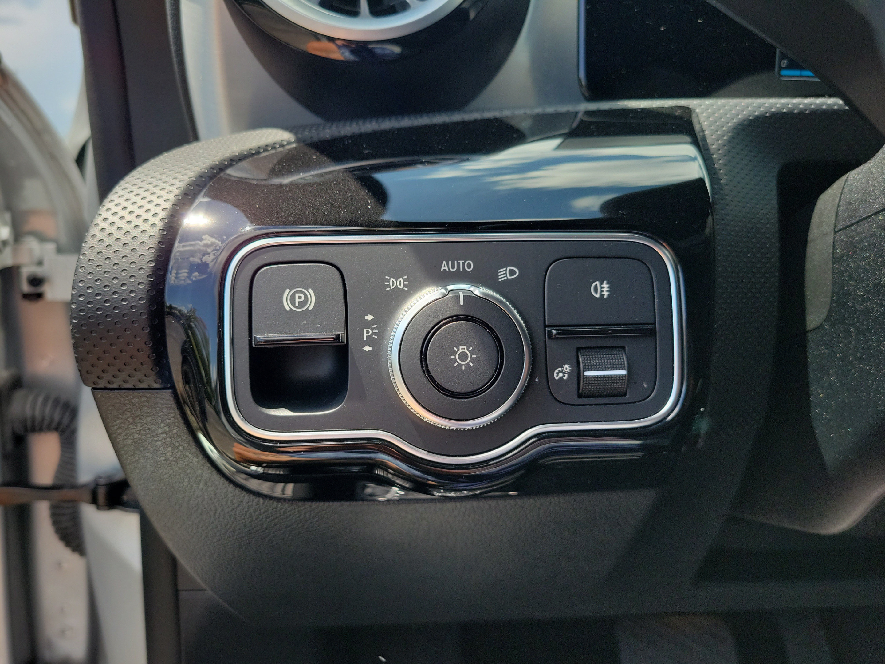 Certified 2023 Mercedes-Benz CLA 250 image 19