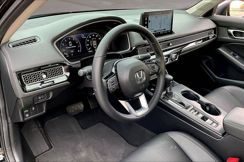 Used 2024 Honda Civic Touring image 16