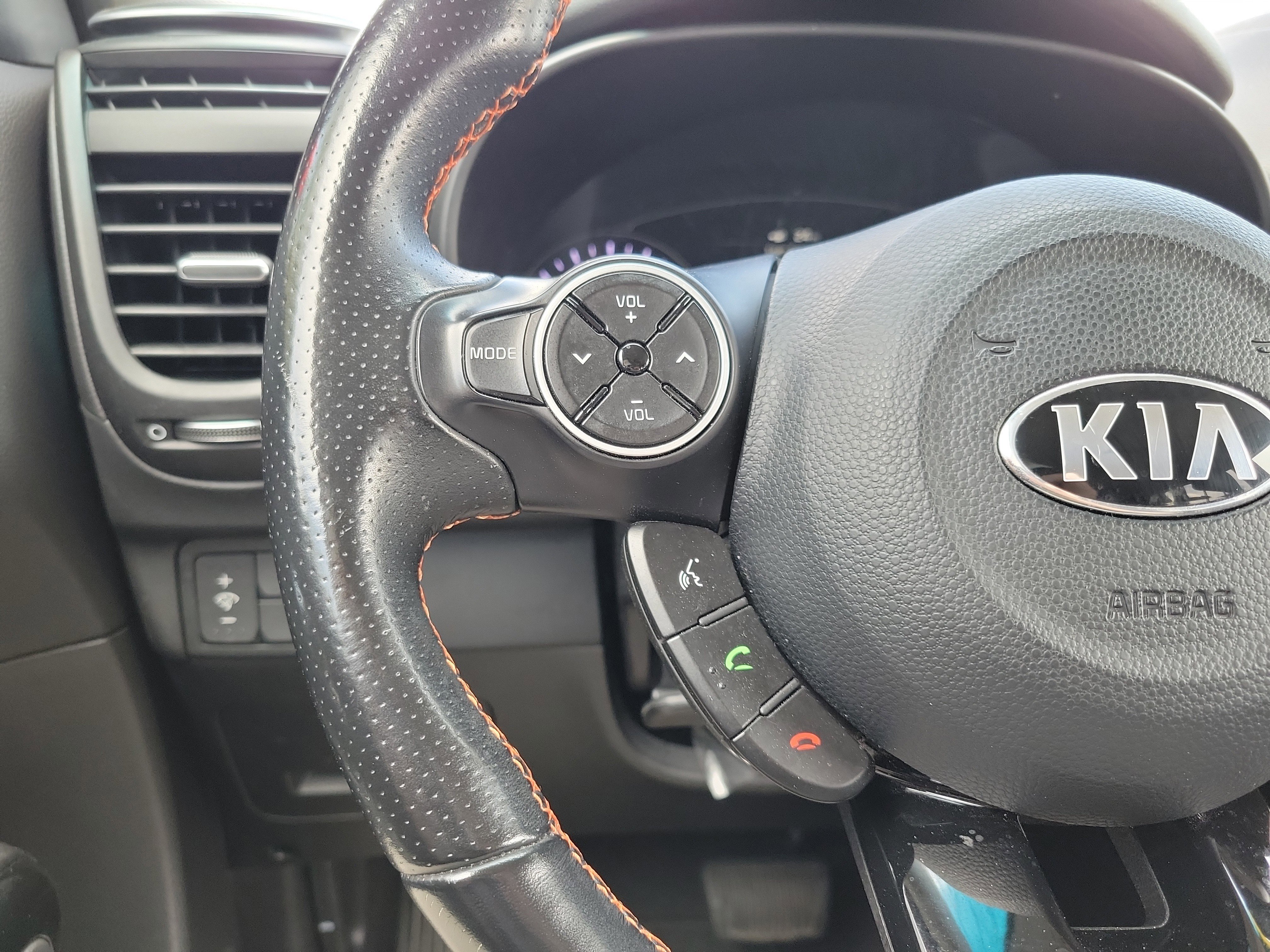 Used 2018 Kia Soul ! image 21