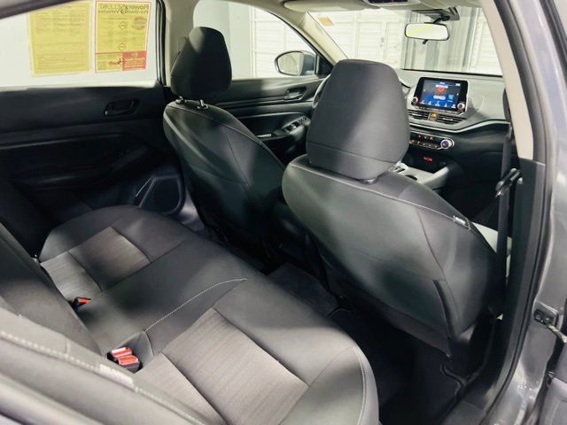 Used 2025 Nissan Altima 2.5 S FWD image 25