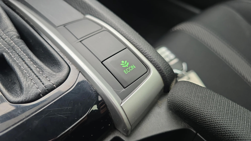 Used 2018 Honda Civic EX-T image 23