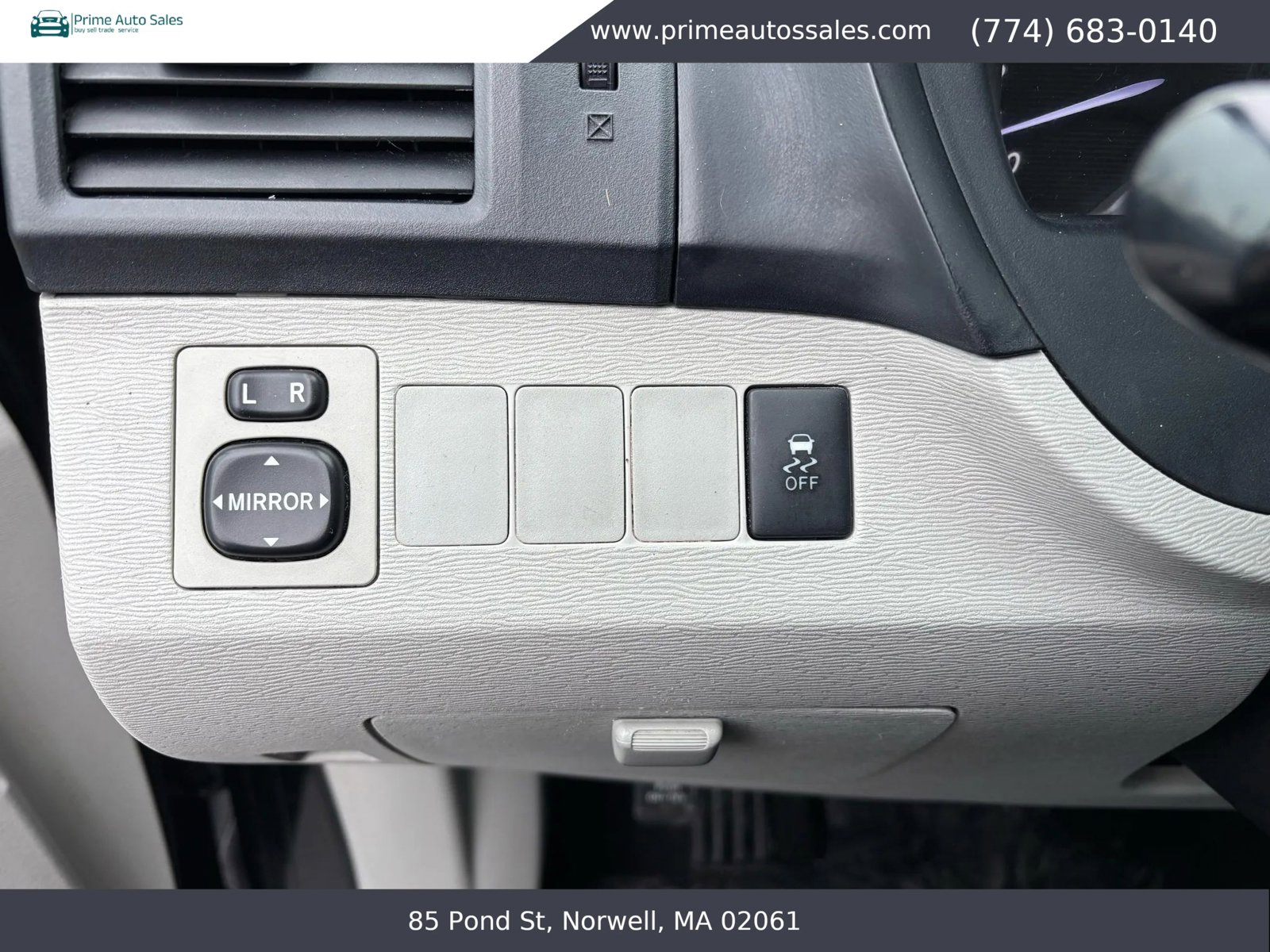 Used 2013 Toyota Venza LE AWD/4WD image 18