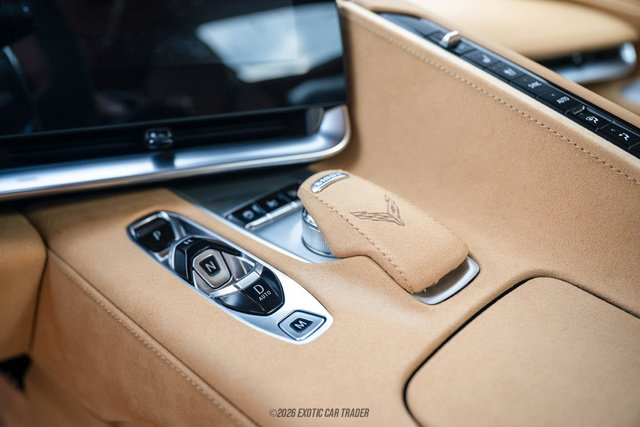 Used 2023 Chevrolet Corvette Stingray Premium Conv w/ Z51 Performance Package RWD image 39