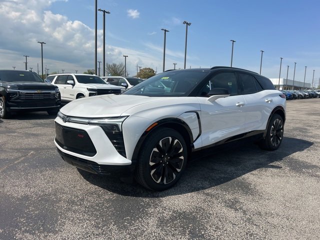 New 2025 Chevrolet Blazer EV RS image 7