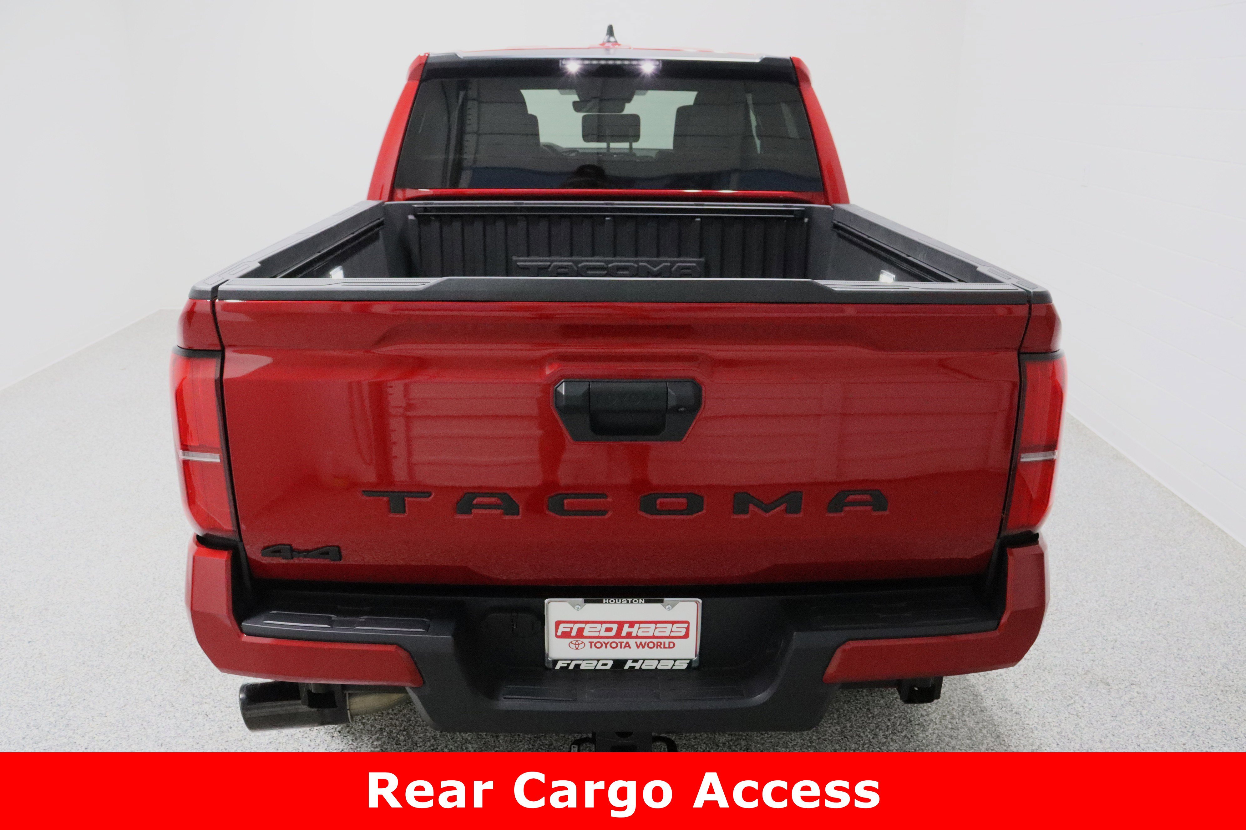 Used 2025 Toyota Tacoma SR5 image 8