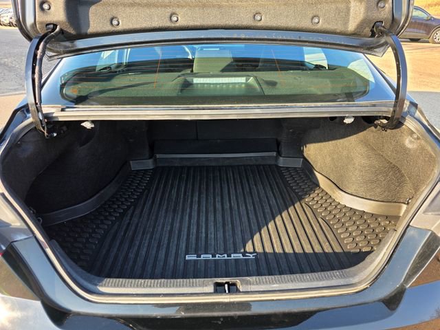 Used 2025 Toyota Camry LE FWD image 37