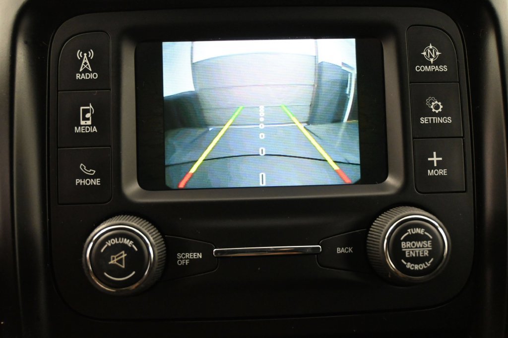 Used 2017 Jeep Cherokee Sport FWD image 9