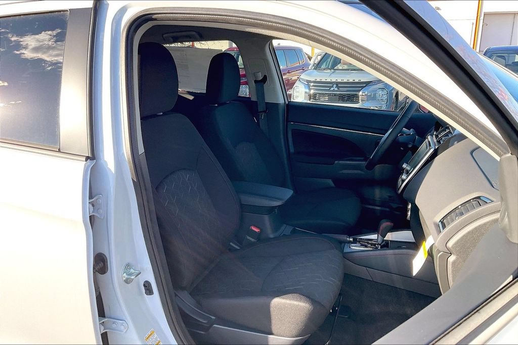 New 2026 Mitsubishi Outlander Sport AWD image 8