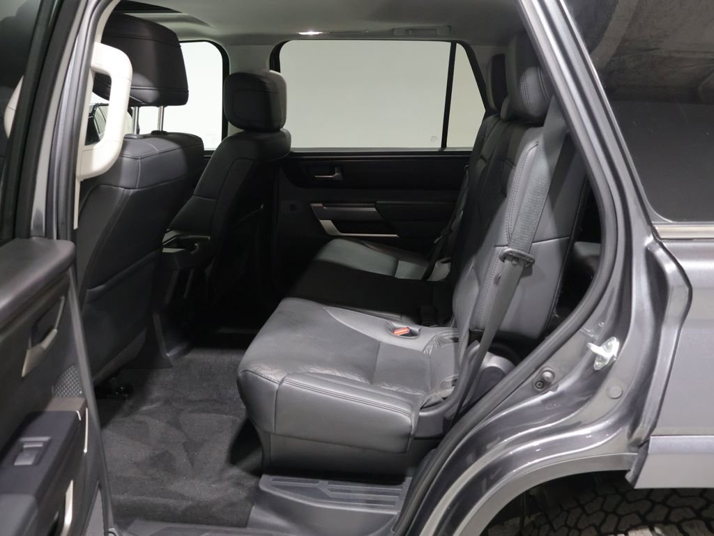 Used 2024 Toyota Sequoia SR5 w/ SR5 Premium Package AWD/4WD image 18